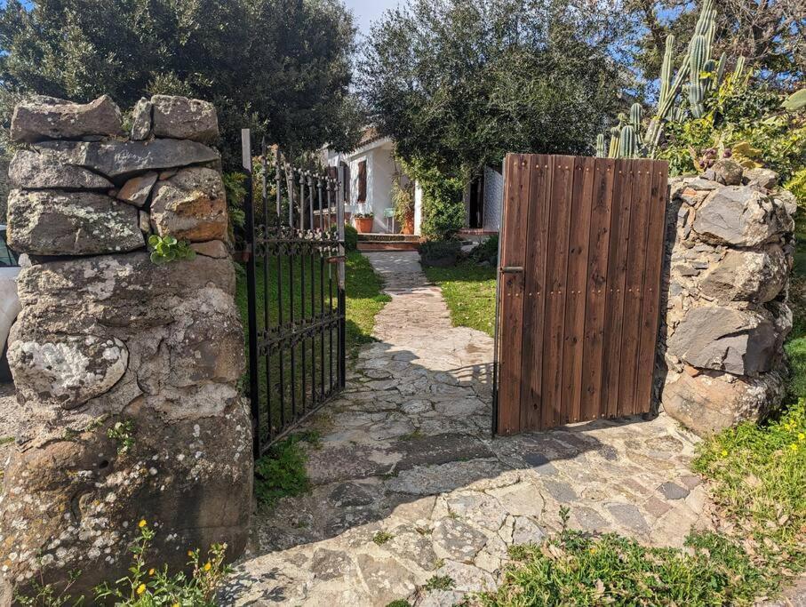 Cottage Familiare Sant'Agostino Abbasanta المظهر الخارجي الصورة