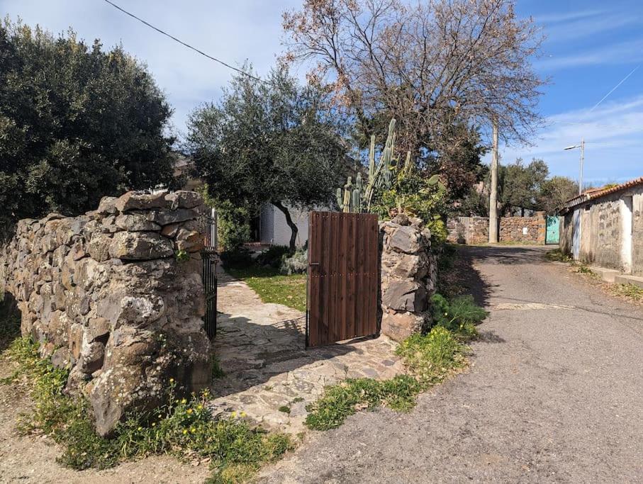 Cottage Familiare Sant'Agostino Abbasanta المظهر الخارجي الصورة