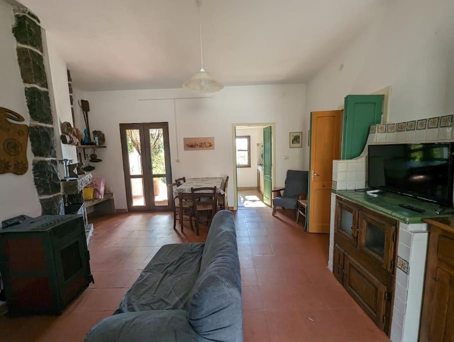 Cottage Familiare Sant'Agostino Abbasanta المظهر الخارجي الصورة